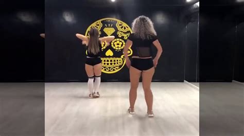 Twerk And 360 Vr Twerk Video And Sexy Vr And Girls Twerking And Dance And Music