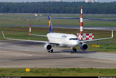 D Aizv Lufthansa Airbus A320 214wl Photo By Tomas Milosch Id 754437