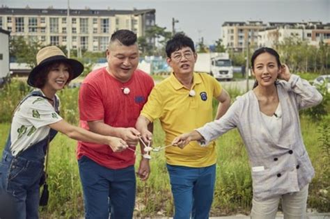 The following is a list of episodes of the south korean tv program let's eat dinner together. Lee Hyori Helps "Let's Eat Dinner Together" Reach Highest ...