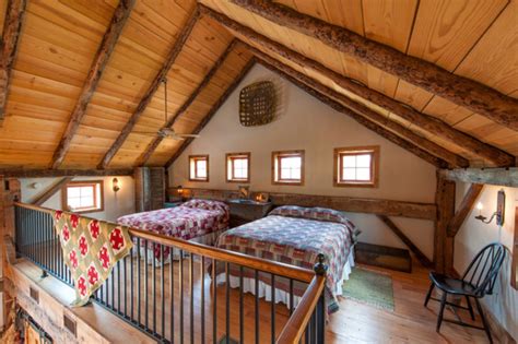 A Cabin Loft Creates A Cozy And Creative Space Log Cabin Connection