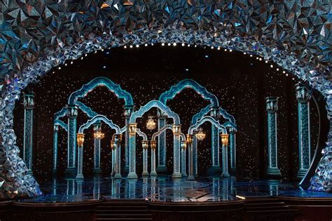 Oscars Stage Derek Mclane Tv Set Design Stage Set Design Set Design
