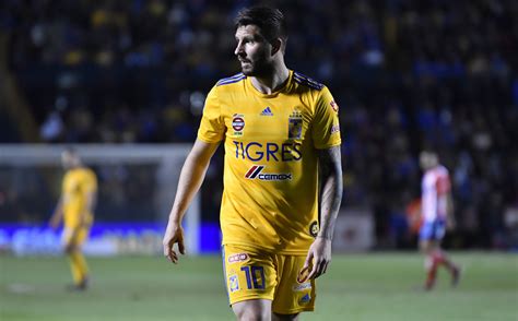 Tras conseguir el tanto del empate, el delantero francés corrió a festejar dejando ver el curioso detalle que tenía su jersey. Gignac ironiza de su falta do gol en el Clausura 2020 con ...
