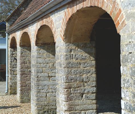 Stone And Brick Arches Stone And Brick Arched Open Sided Bar Flickr