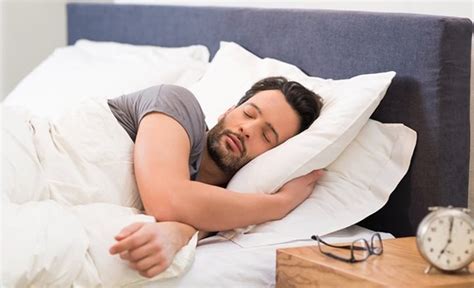 Namun apakah itu baik untuk janin? Tidur Selepas Pukul 11 Malam Buat Anda Cepat Tua | BuzzKini