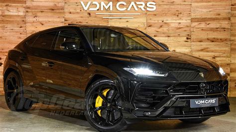 The lamborghini urus is an suv manufactured by italian automobile manufacturer lamborghini. De nieuwe auto van Hakim Ziyech is een Lamborghini Urus - JFK
