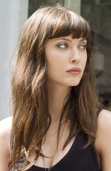25 Gorgeous Long Hair With Bangs Hairstyles The Trend Spotter