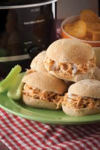 6 Slow Cooker Suppers Shredded Buffalo Chicken Sliders