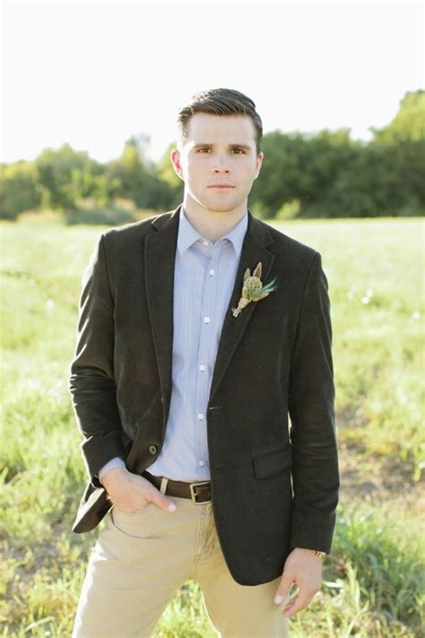 This video is perfect for. Vibrant Desert Wedding Inspiration | Casual grooms, Father ...