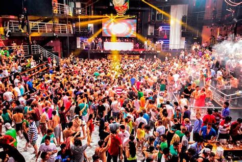 Balada The City Nightclub Em Canc N Viagem De Divers O Noturna Vida Noturna Manaus