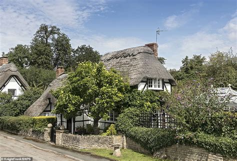 Charming 16th Century Home That Once Featured On A Cadburys Milk Tray