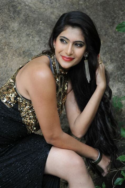 Neha Saxena Actress Hot Sex Picture