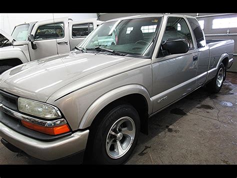 Used 2003 Chevrolet S10 Pickup Ls Ext Cab 2wd For Sale In Brunswick Oh