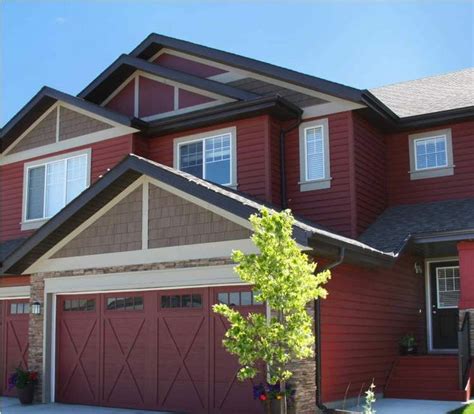 The pairing between these two colors can result in a timeless appearance. dark red house - Google Search | House painting, House ...
