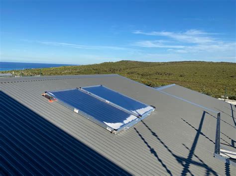 Solar Hot Water Roof Mounted Systems