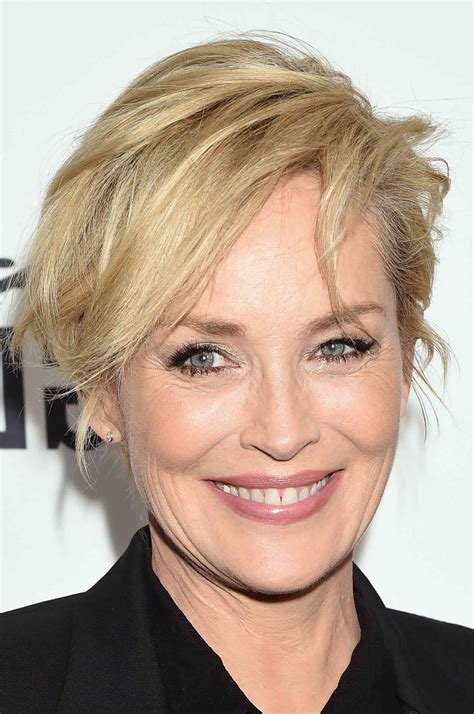 Short elegant hairstyle is recommended for women over 50 who are looking for an easy to attain hairstyle. 13 Best Pixie Hairstyles for Women Over 50