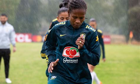 Federaçao portuguesa de futebol (fpf) fundação. Seleção feminina inicia preparação para os Jogos Olímpicos ...