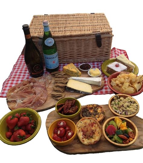 Romantic Picnic Baskets For Two Picnic Foods Food Healthy Recipes