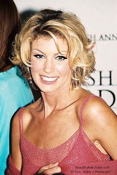 1000 Images About Short Hairstyles On Pinterest Kelly Carlson Faith