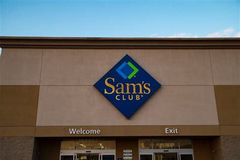 Sams Club Walmart Leave Once Affluent South Dekalb County Georgia