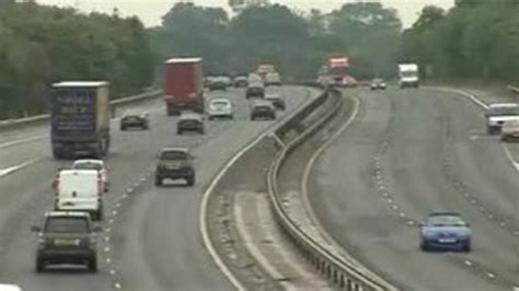 drivers on m11 hard shoulder branded stupid by police bbc news