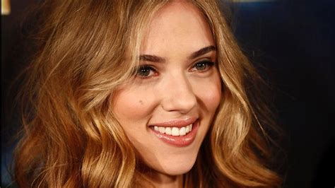 Scarlett Johansson Si Sposata In Segreto