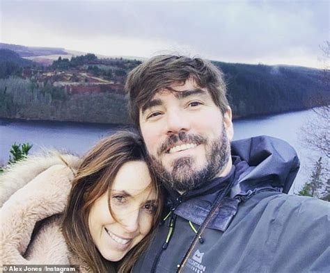 Alex Jones Shares An Update On Her Husband Charlie Thomsons Mental Health Battle Daily Mail