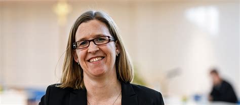 Das sowjetische atombombenprojekt war die reaktion der sowjetunion auf das deutsche uranprojekt und das. Begegnung & Dialog: 2020