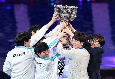 Drought Over Damwon Gaming Crowned 2020 Lol World Champion