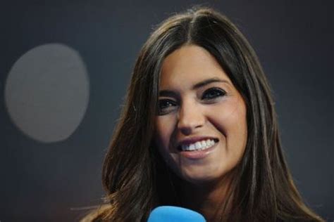 Sara Carbonero The Spains Hottest Sport Reporter 24 Pics