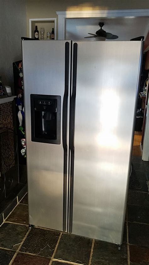 Ge Refrigerator Model Gsl25jfpabs For Sale In Lakeside Ca Offerup