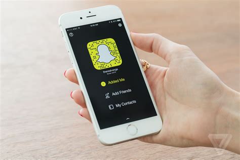 Snapchat Starter Pack The 10 Accounts You Should Follow The Verge