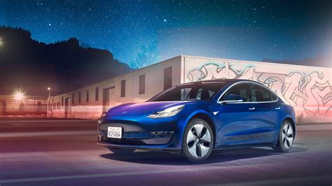 With an available range of 310 miles and a host of excellent charging options, range anxiety is all but. Tesla Model 3 Review (2020) | CAR Magazine
