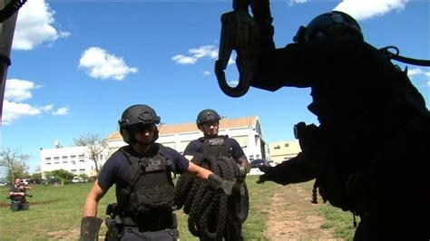 A Rare Look At The Intense Nypd Emergency Service Training Abc7 New York
