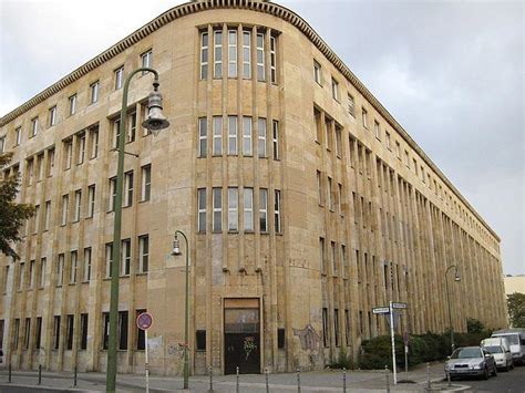 Bei gemeinschaftskonten erhält jeder der beiden kontoinhaber eine eigene postbank id. Ehemaliges Postamt 11 - Berlin