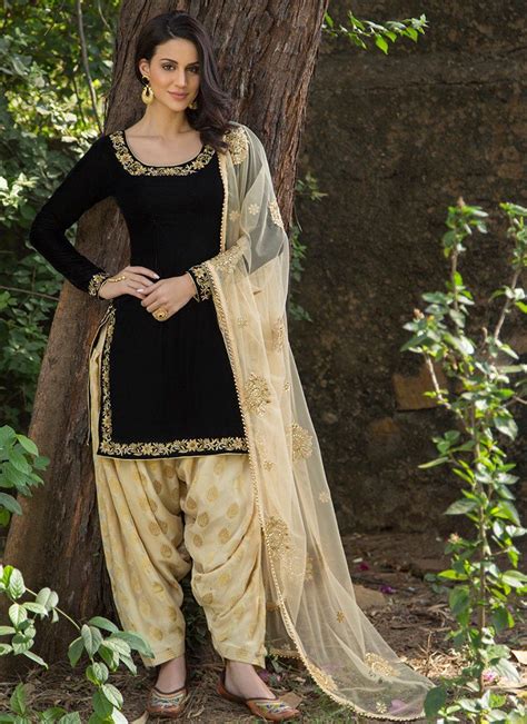Black And Gold Velvet Punjabi Suit Pakistani Dress Design Indian Fashion Dresses Simple