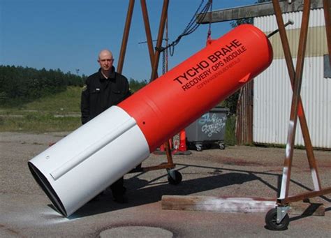 Worlds First Private Rocket To Launch A Human Into Space Instant Fundas