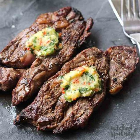 Reviewed by millions of home cooks. Boneless Beef Shoulder Steak Recipe | Deporecipe.co