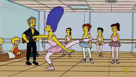 [the Simpsons] Marge Simpson And Lisa Simpson S Ballerina Outfits Smoke On The Daughter 20th