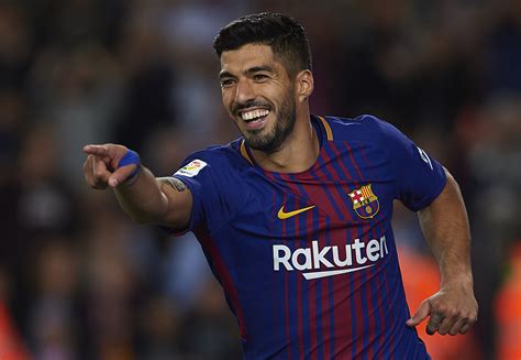A Fans Perspective Is It Time For Barcelona To Drop Luis Suarez