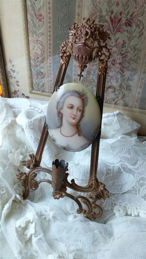 Pin By Darlene Sojka On What S In Grandma S Attic Frame Decor