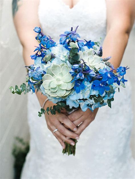 The Best Blue Wedding Flowers And 16 Gorgeous Blue Bouquets Wedding