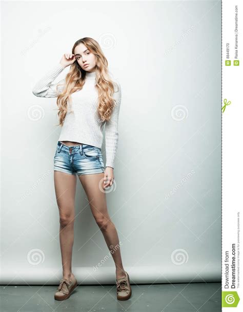 Lifestyle Fashion And People Concept Full Body Young Fashion Woman