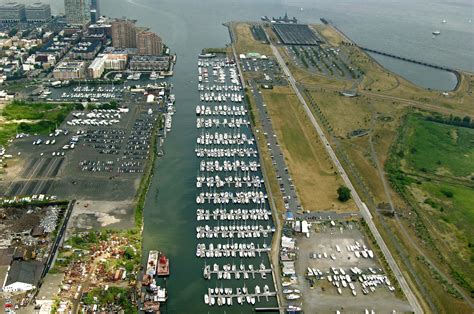 Liberty Landing Marina In Jersey City Nj United States Marina