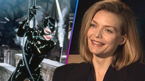 Michelle Pfeiffer On Using Catwomans Whip In Batman Returns Youtube