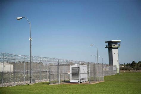 Texas Prison Investigators Probe Polunsky Unit Inmates Death As