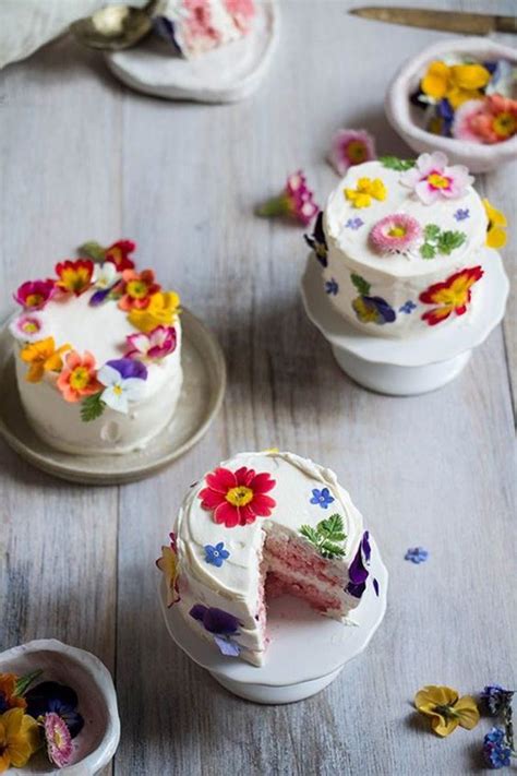 These Edible Flower Wedding Cakes Are Next Level Gorgeous Brit Co