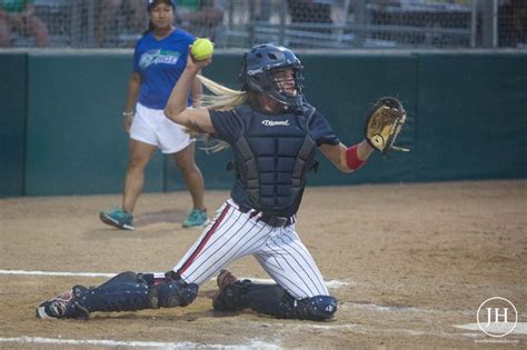 Megan Willis Usssa Pride Catcher Photo By Jade Hewitt Softball