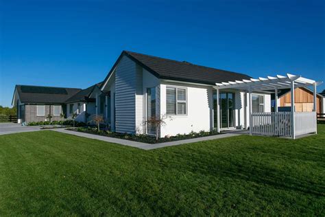 Gable Roof, 250m2 - Davies Homes Designers and Builders Waikato - New Zealand