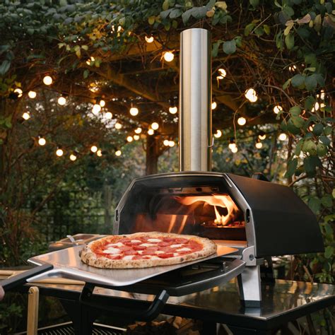 Ooni Karu 16 Multi Fuel Portable Pizza Oven Ransoms Garden Centre
