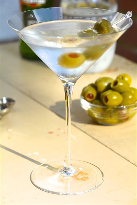 America's Finest: Martini Cocktail - Food and Travel Blog